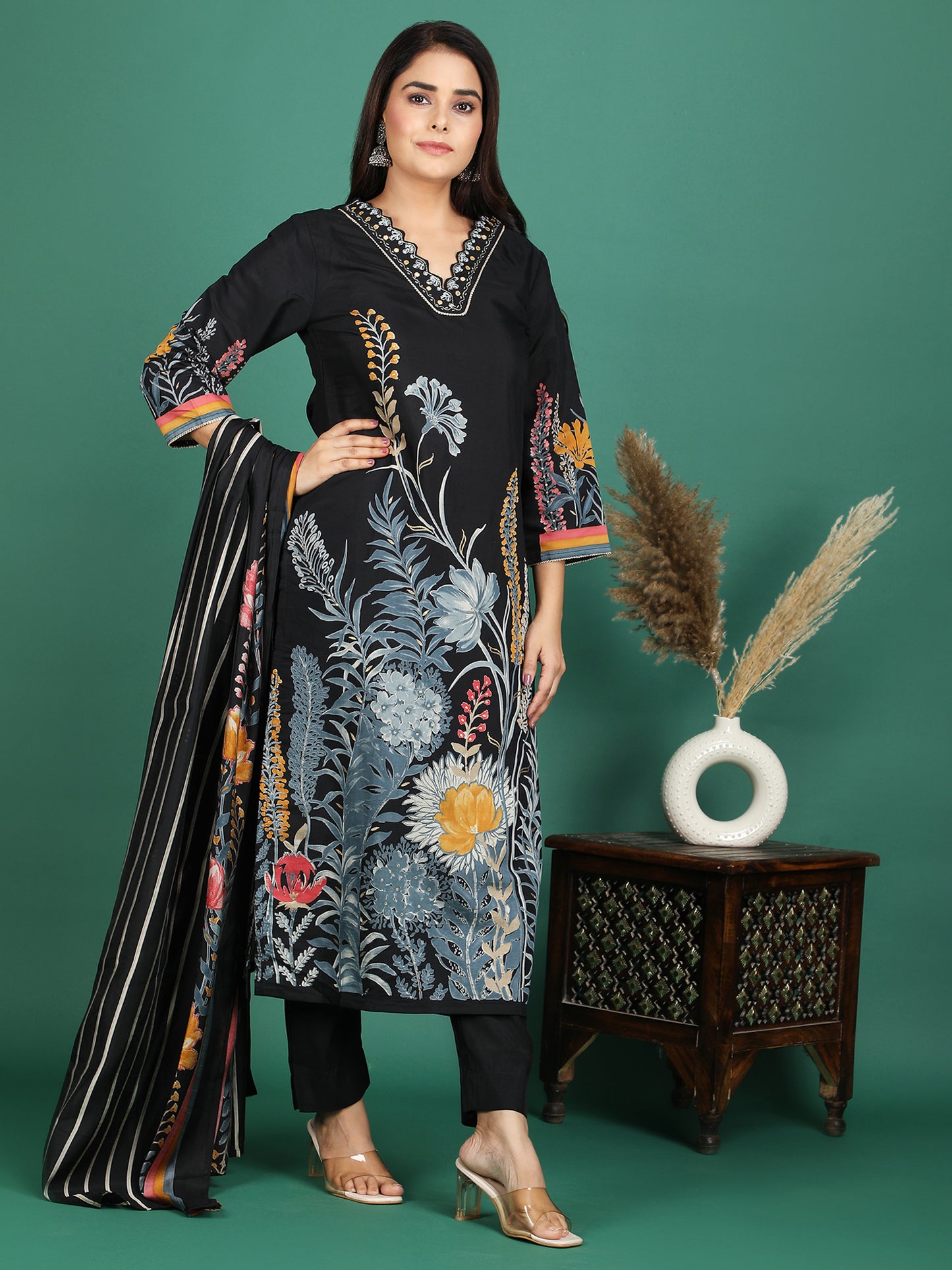 Midnight Bloom Kurta Set