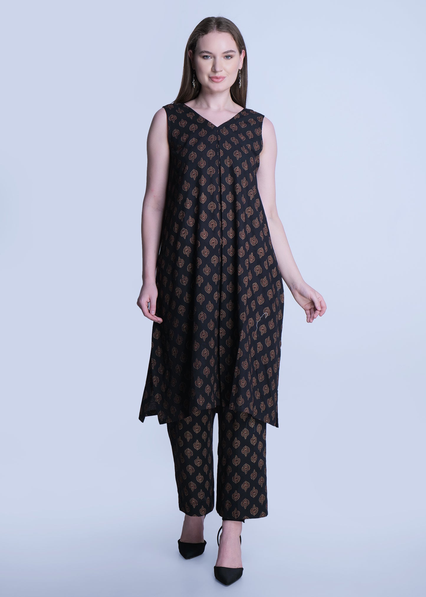 Kaalazeb Cotton Handblock print Kurta Set
