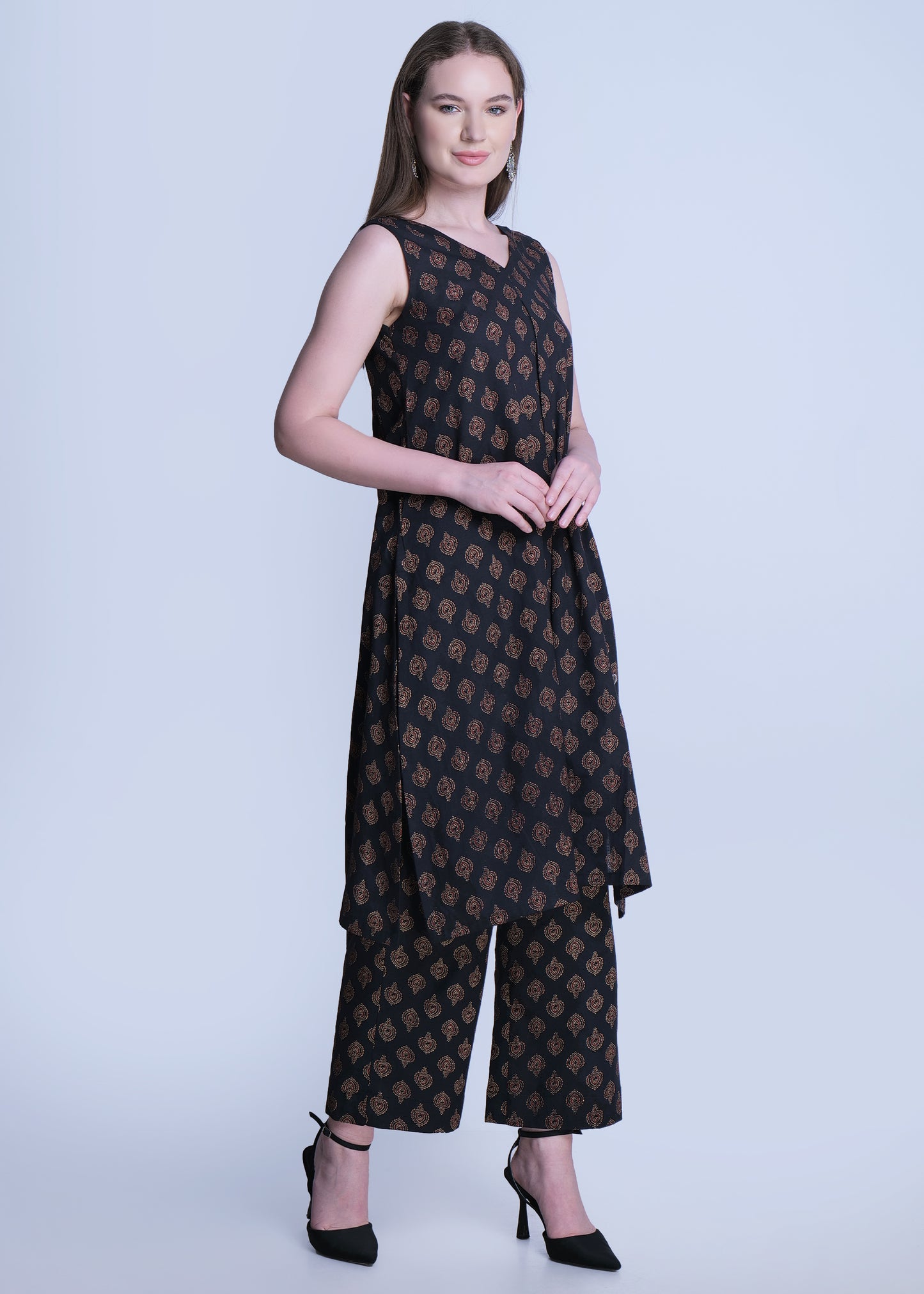 Kaalazeb Cotton Handblock print Kurta Set