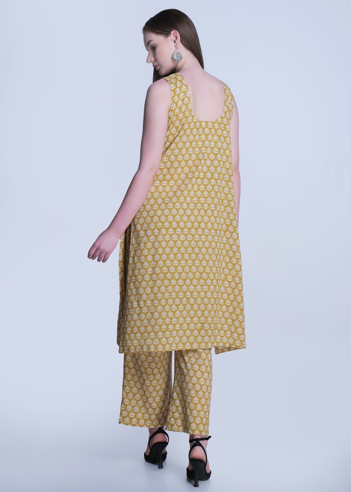 Ruhaani Raag Cotton Handblock print Kurta Set
