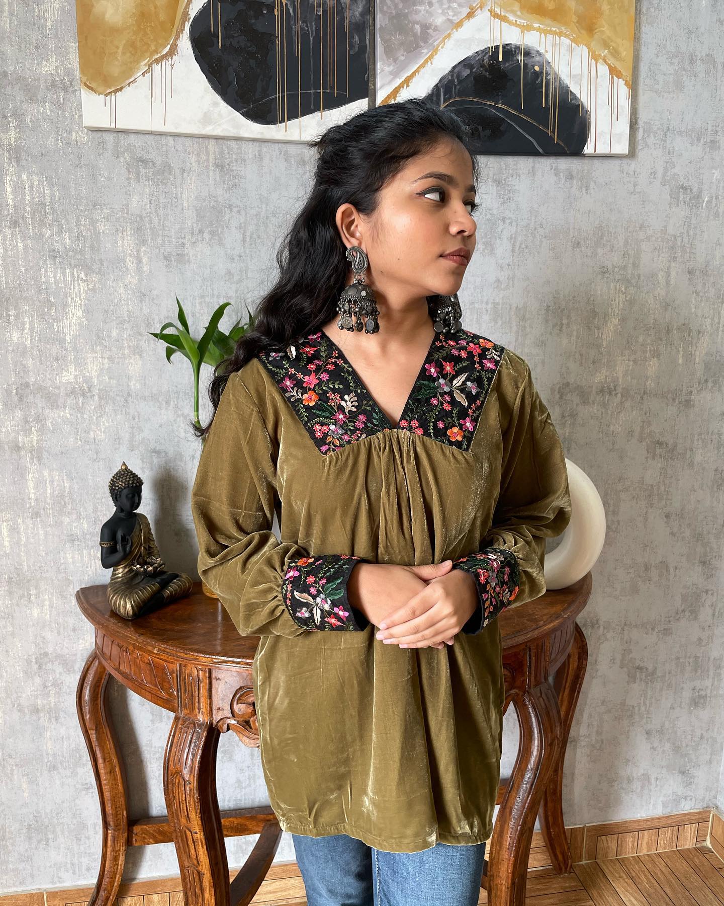 Velvet thread embroidred Top