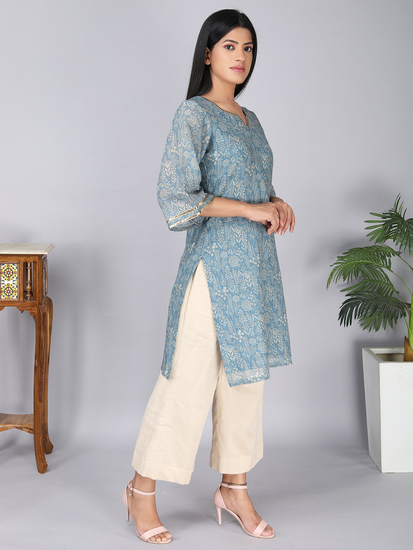 Blue And Beige Floral Pattern Digital Print Pure Cotton Mulmul Kurta Set