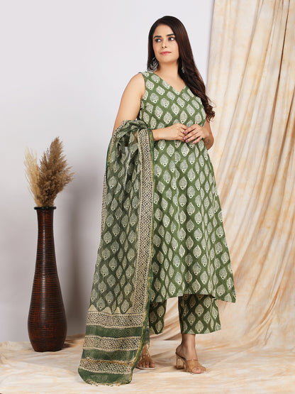 Pista Phool Cotton Handblock Print Kurta Set