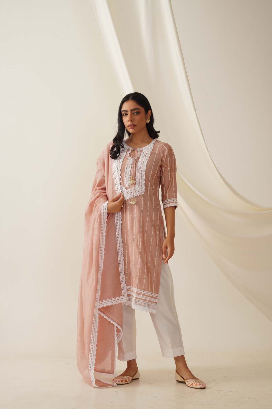 Vanya Chanderi Handcrafted Thread Embroidered Kurta Set with Dupatta