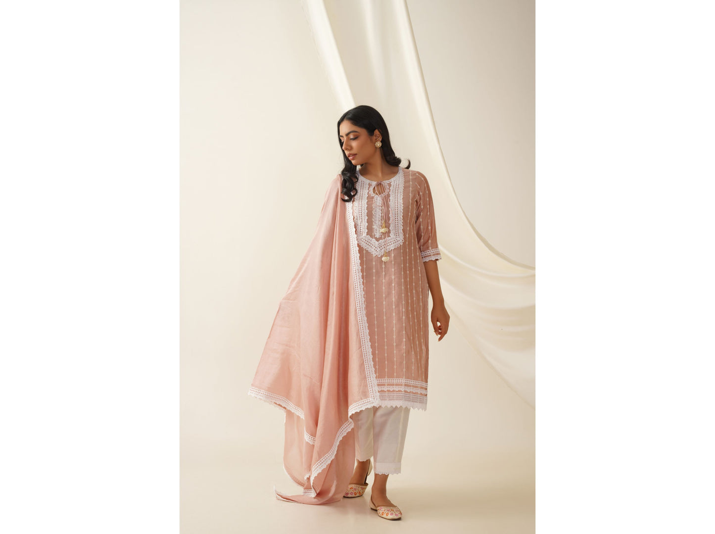 Chanderi Silk Thread Embroidred Kurta Set