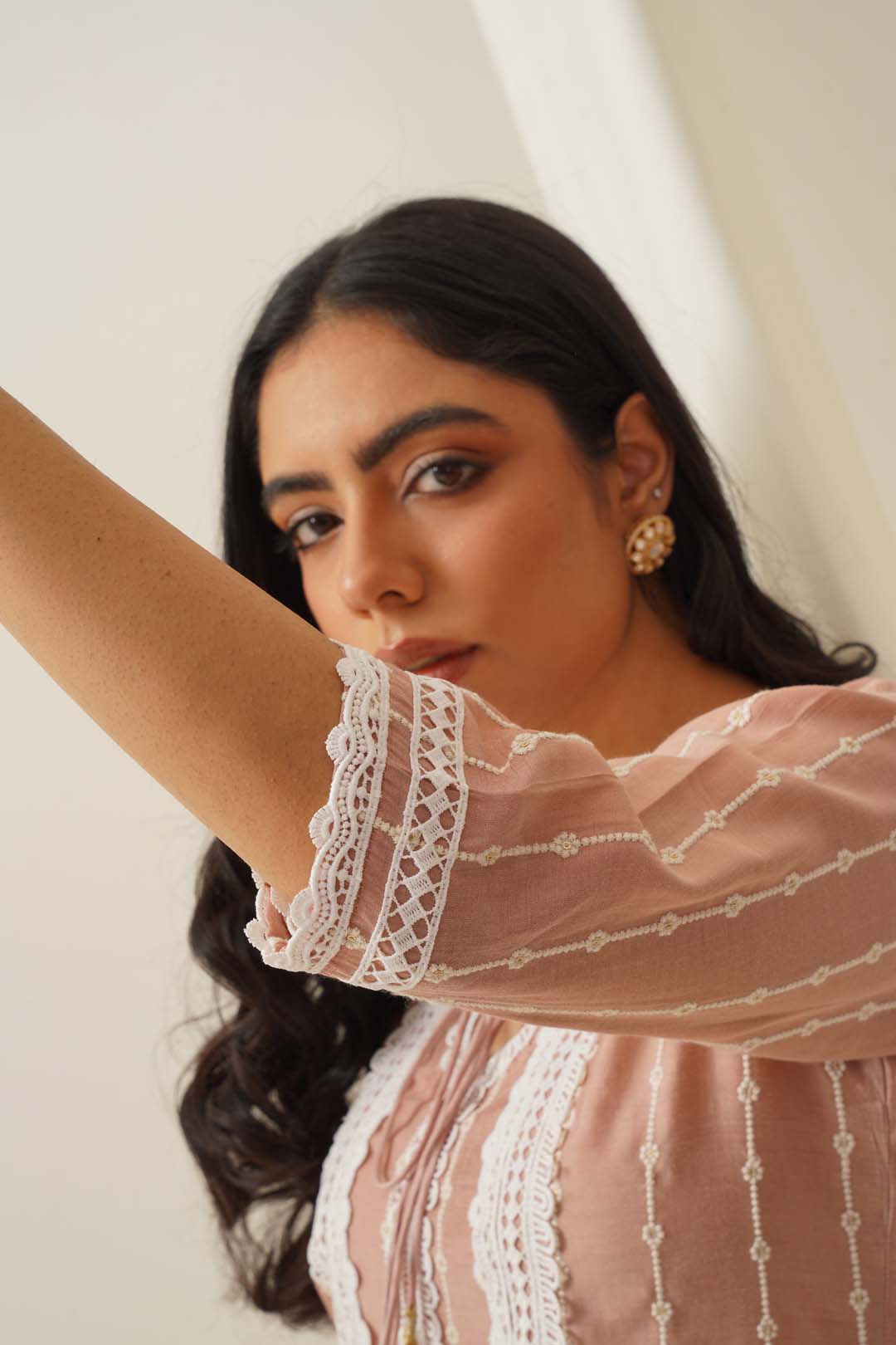 Vanya Chanderi Handcrafted Thread Embroidered Kurta Set with Dupatta