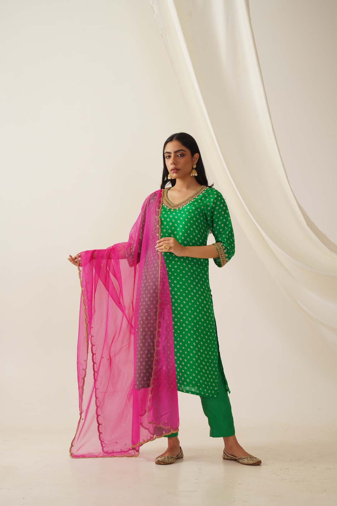 Aarini Uppada Silk Hand Embroidered Bandhani Kurta Set with Dupatta