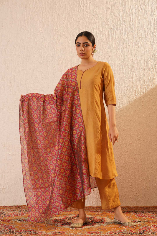 Chanderi Silk Kalidaar Kurta Set With Dupatta