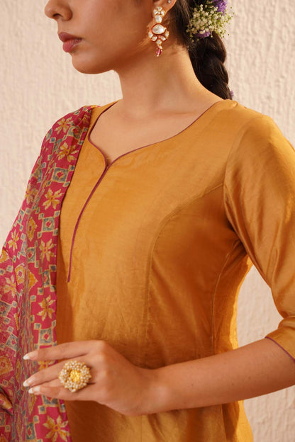 Chanderi Silk Kalidaar Kurta Set With Dupatta