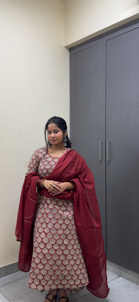 Sindoori Elegance Cotton Handblock Print Kurta Set