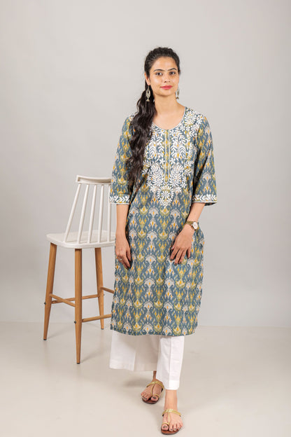 Chikankari Embroidred Ethnic Pattern Cambric Cotton Kurta